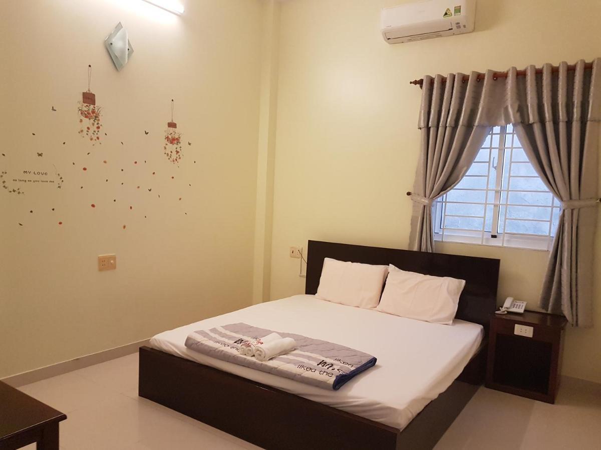 Hostel Dang Loi ホステルダンロイ Chau Doc Extérieur photo